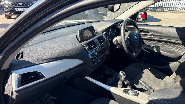 BMW 1 Series 116d EfficientDynamics Plus 5dr Diesel Hatchback